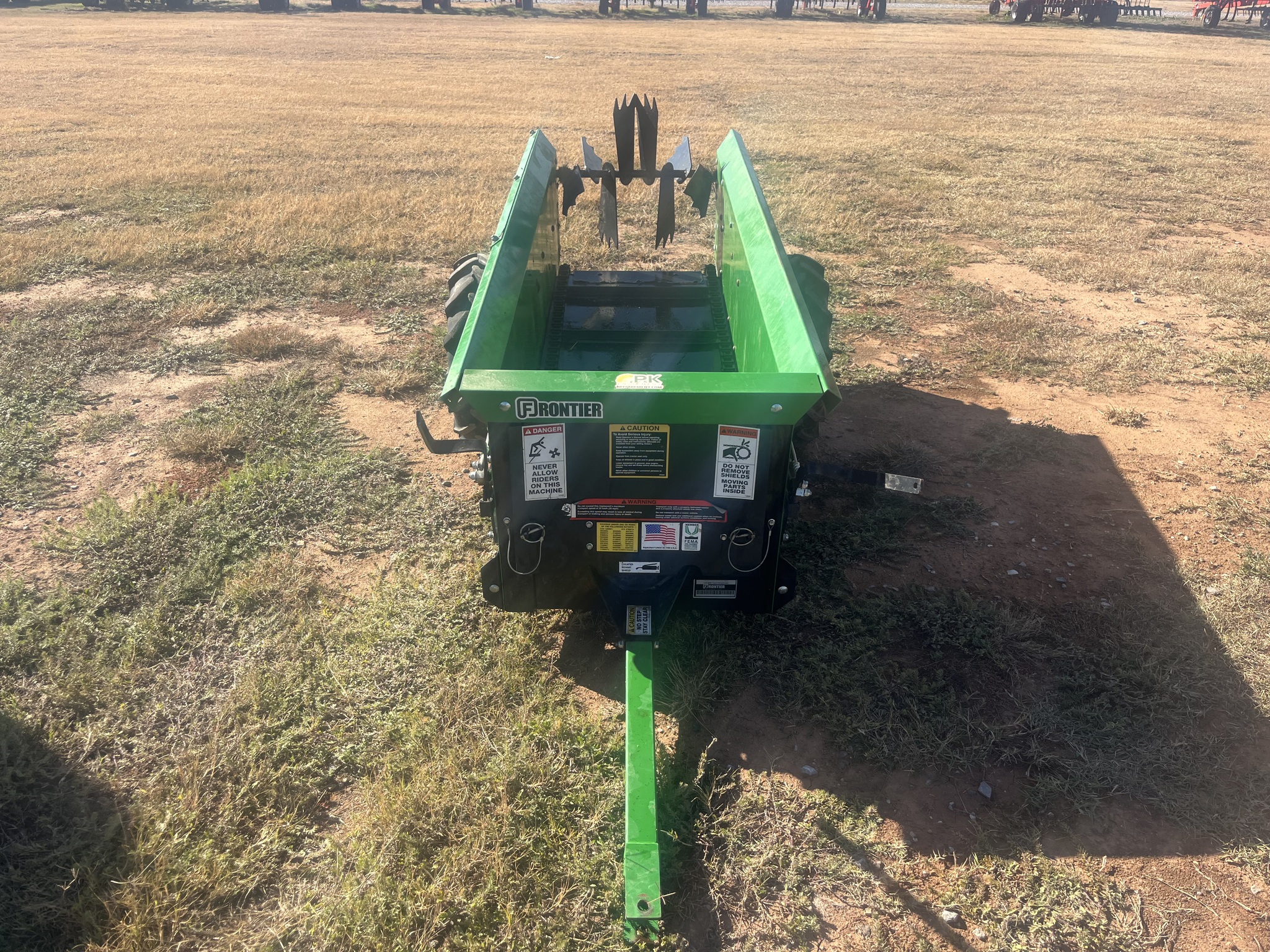 2023 Frontier MS1102 Image 4