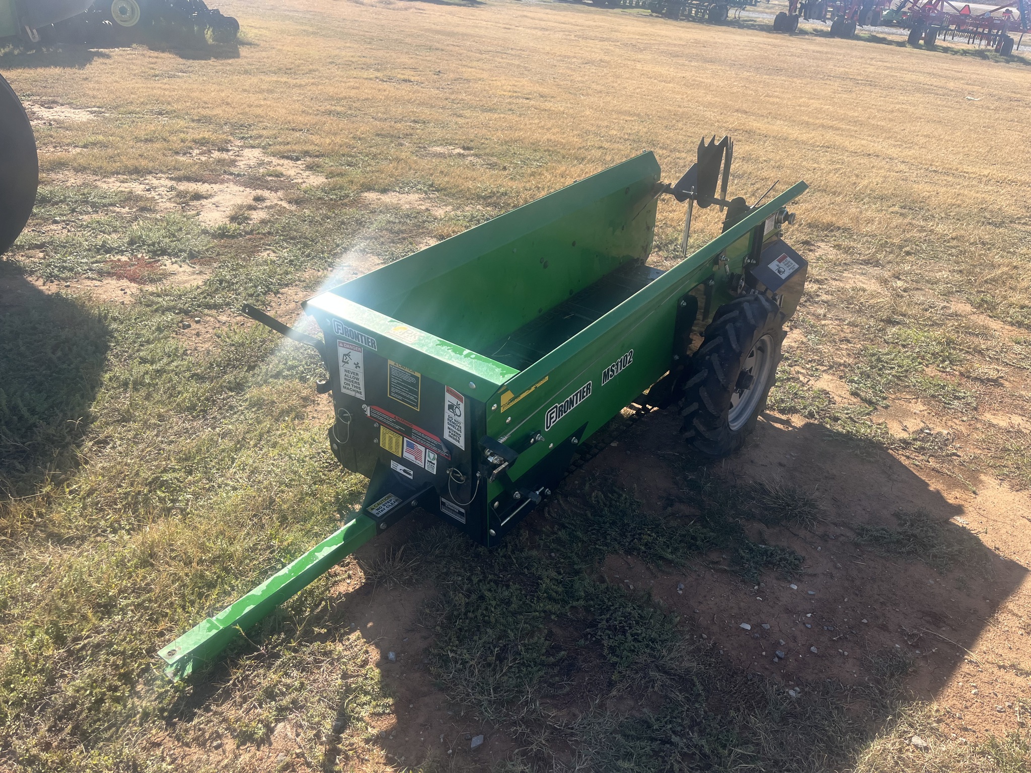 2023 Frontier MS1102 Image 2