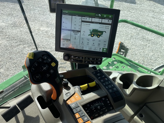 2022 John Deere X9 1000