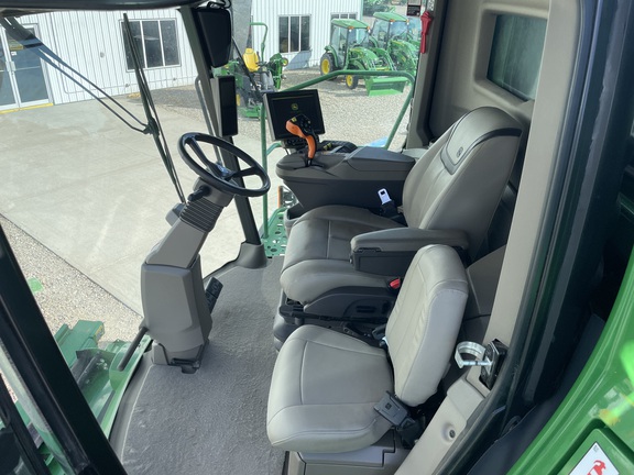 2022 John Deere X9 1000