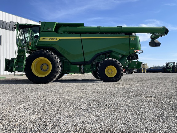 2022 John Deere X9 1000