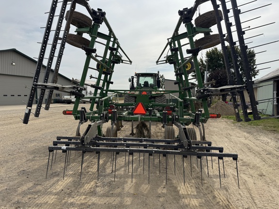 Photo of 2021 John Deere 2430