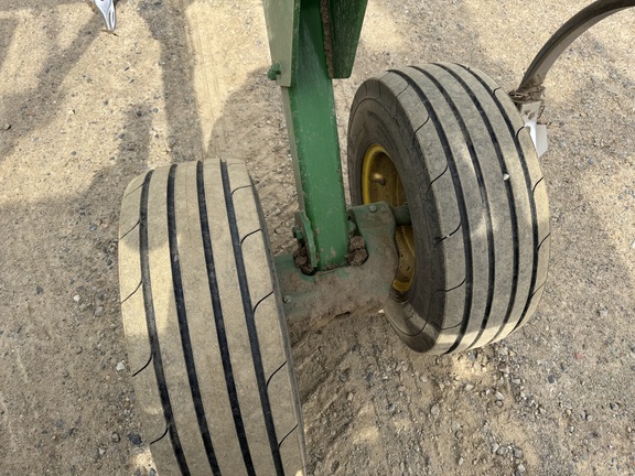 Photo of 2021 John Deere 2430