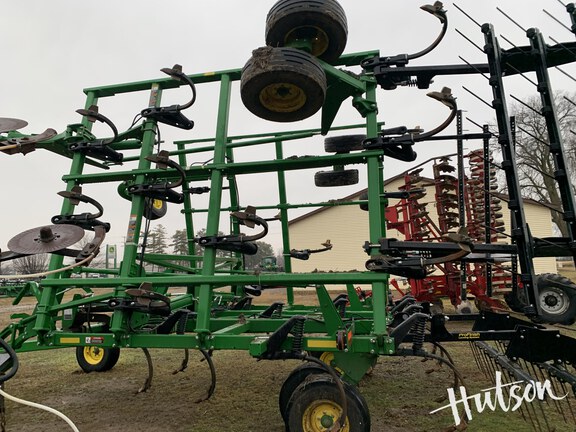 Photo of 2021 John Deere 2430