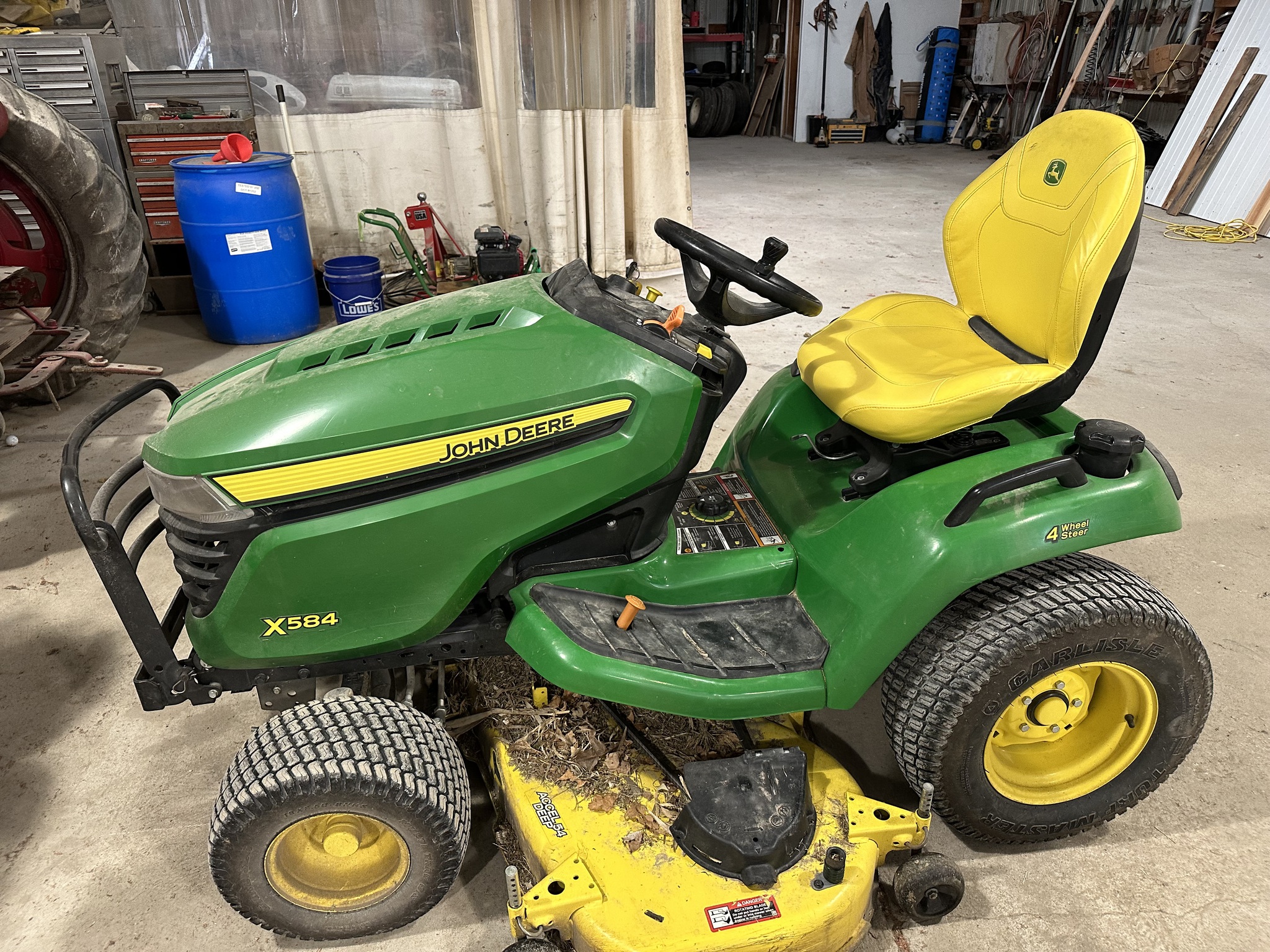 2021 John Deere X584 Image 2