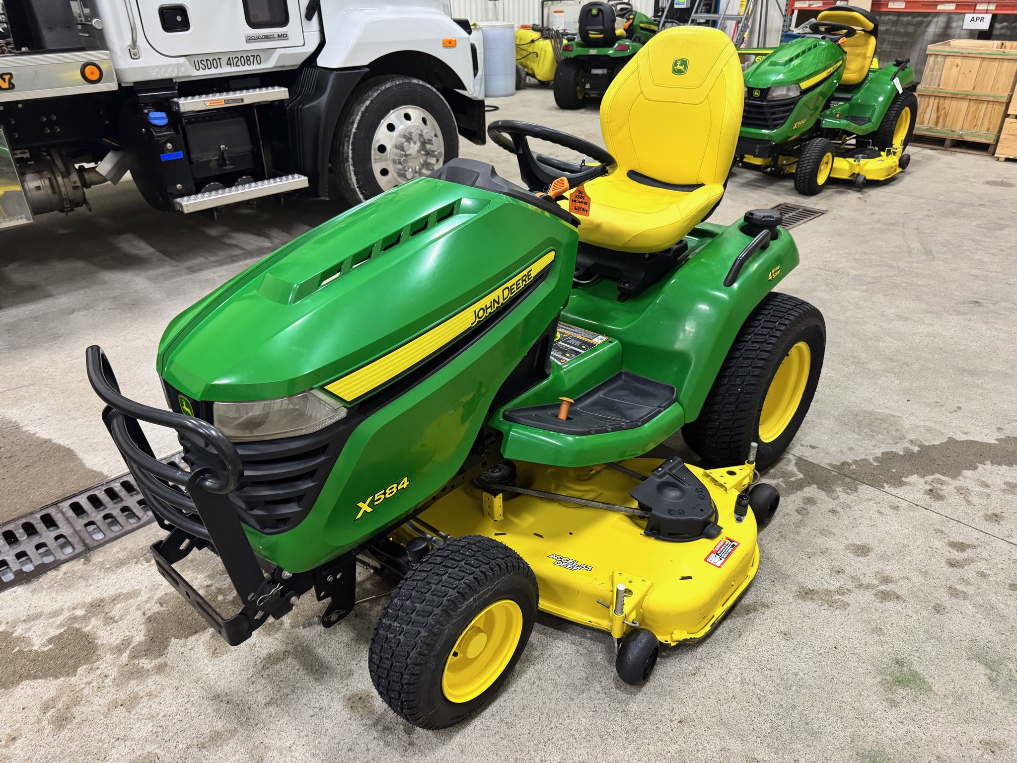 2021 John Deere X584 Image 1