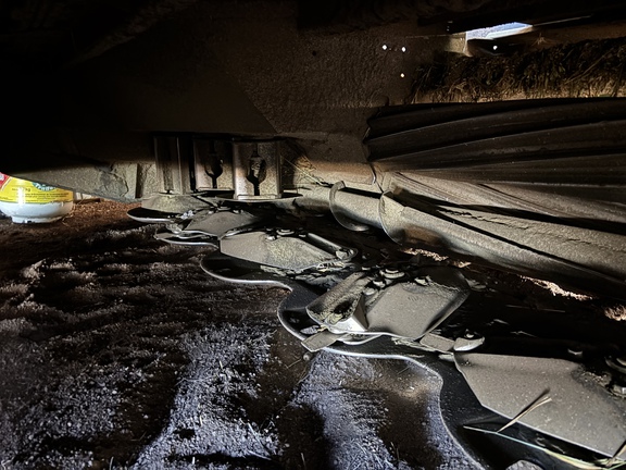 Used 2021 John Deere W235 Windrowers at Horizon Ag & Turf in St. Paul, AB - Photo5