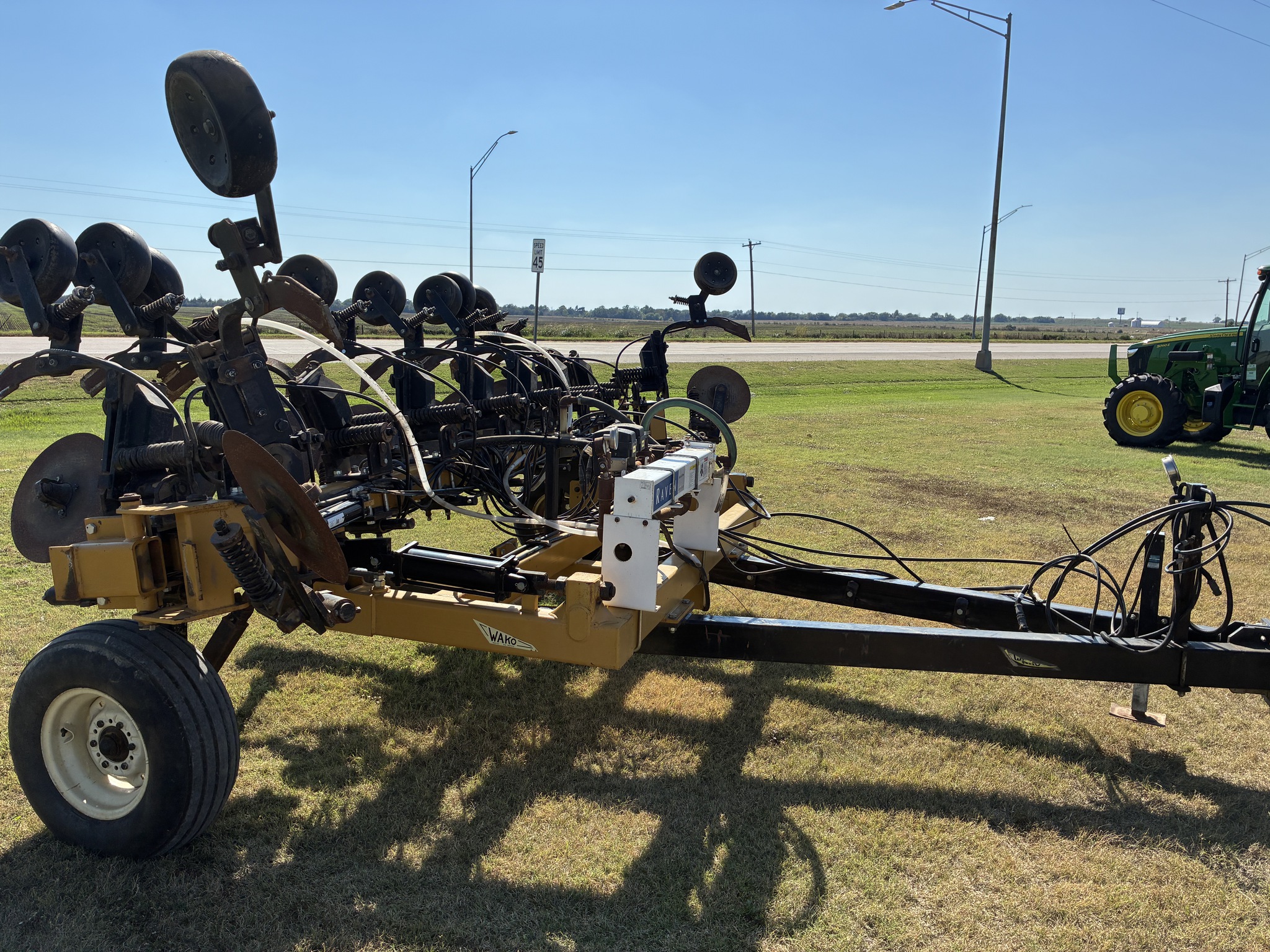 2013 Wako XT 10 GRASS APPLICATOR Image 7
