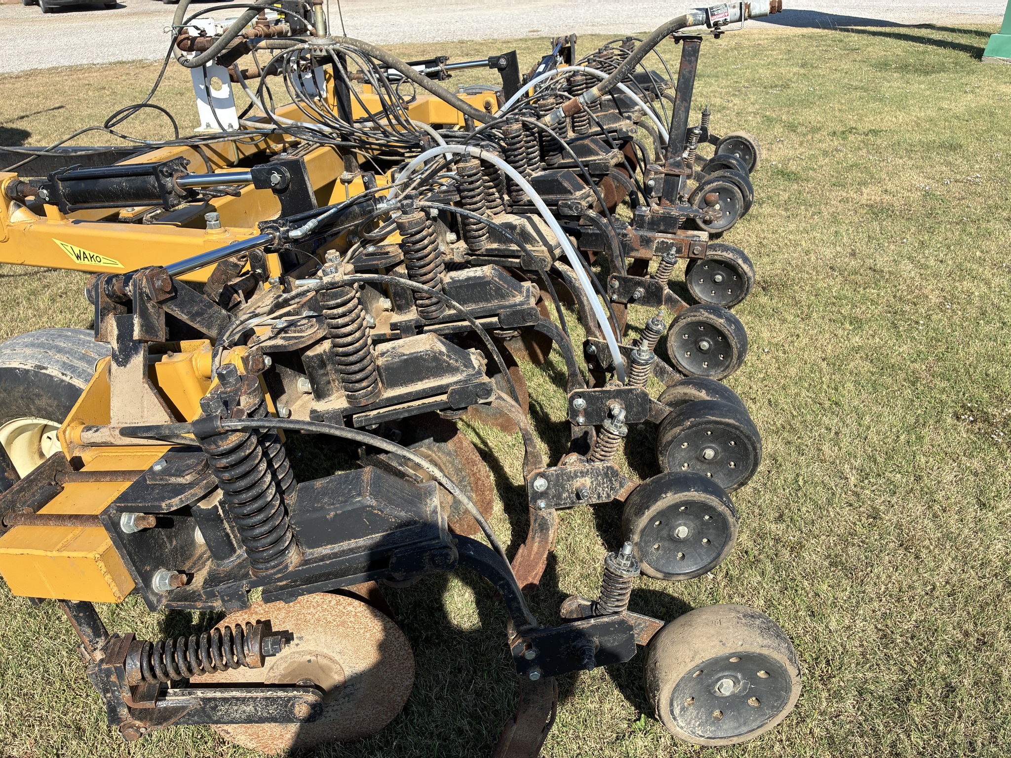 2013 Wako XT 10 GRASS APPLICATOR Image 12