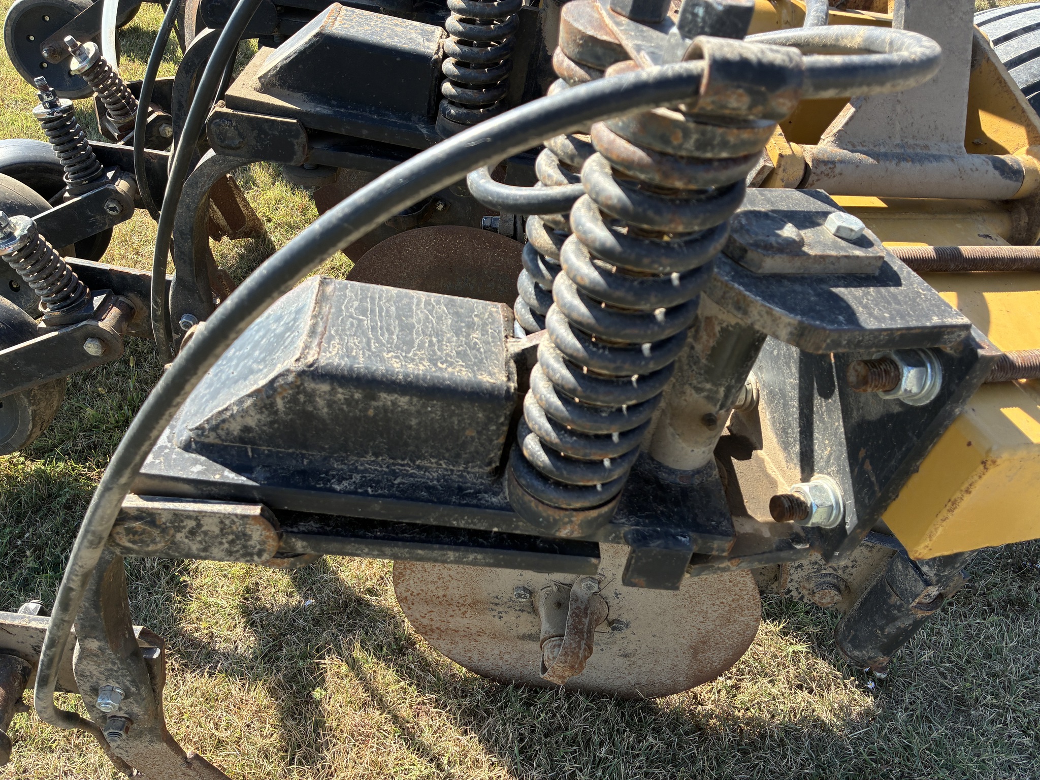 2013 Wako XT 10 GRASS APPLICATOR Image 16