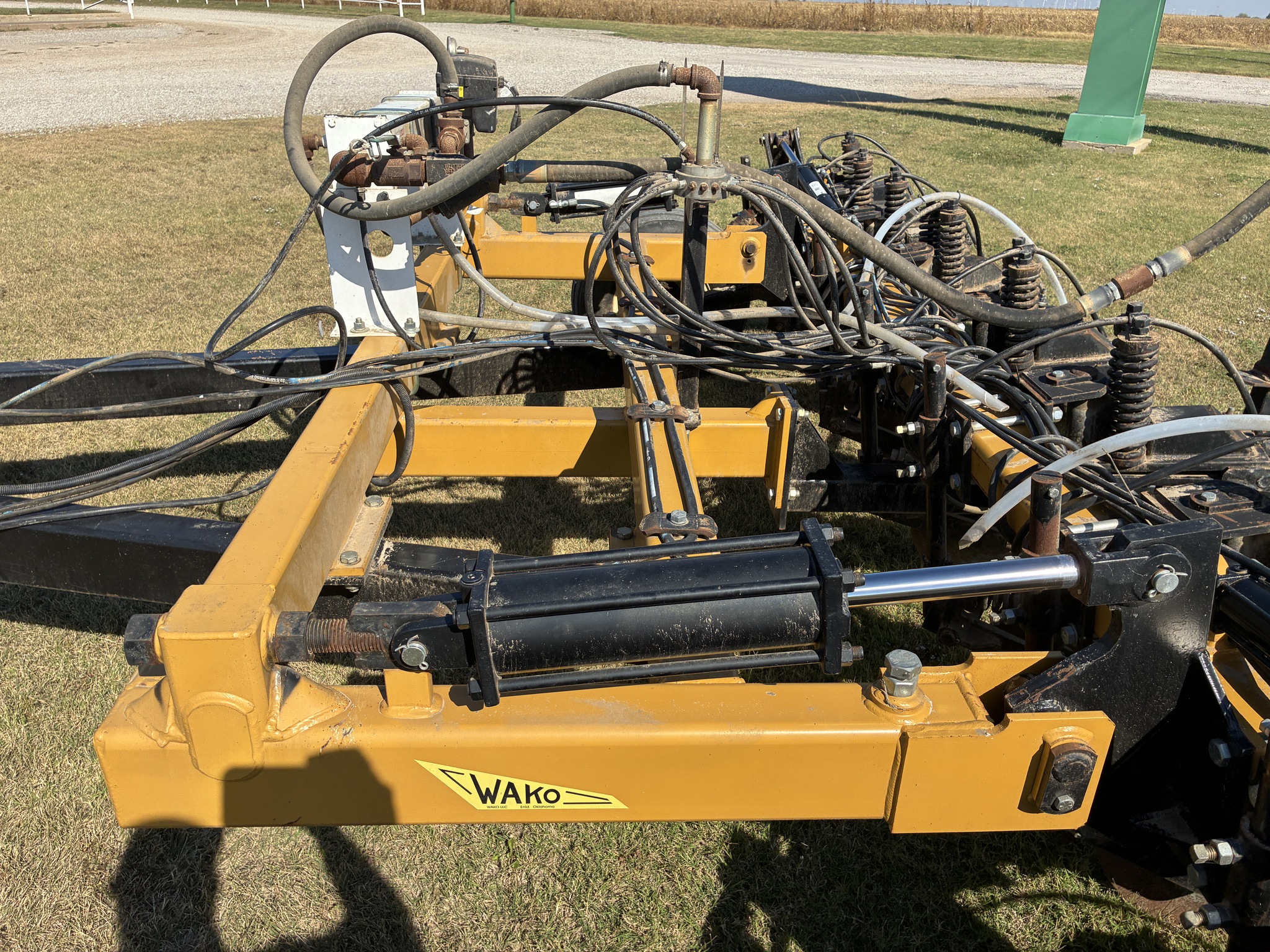 2013 Wako XT 10 GRASS APPLICATOR Image 23