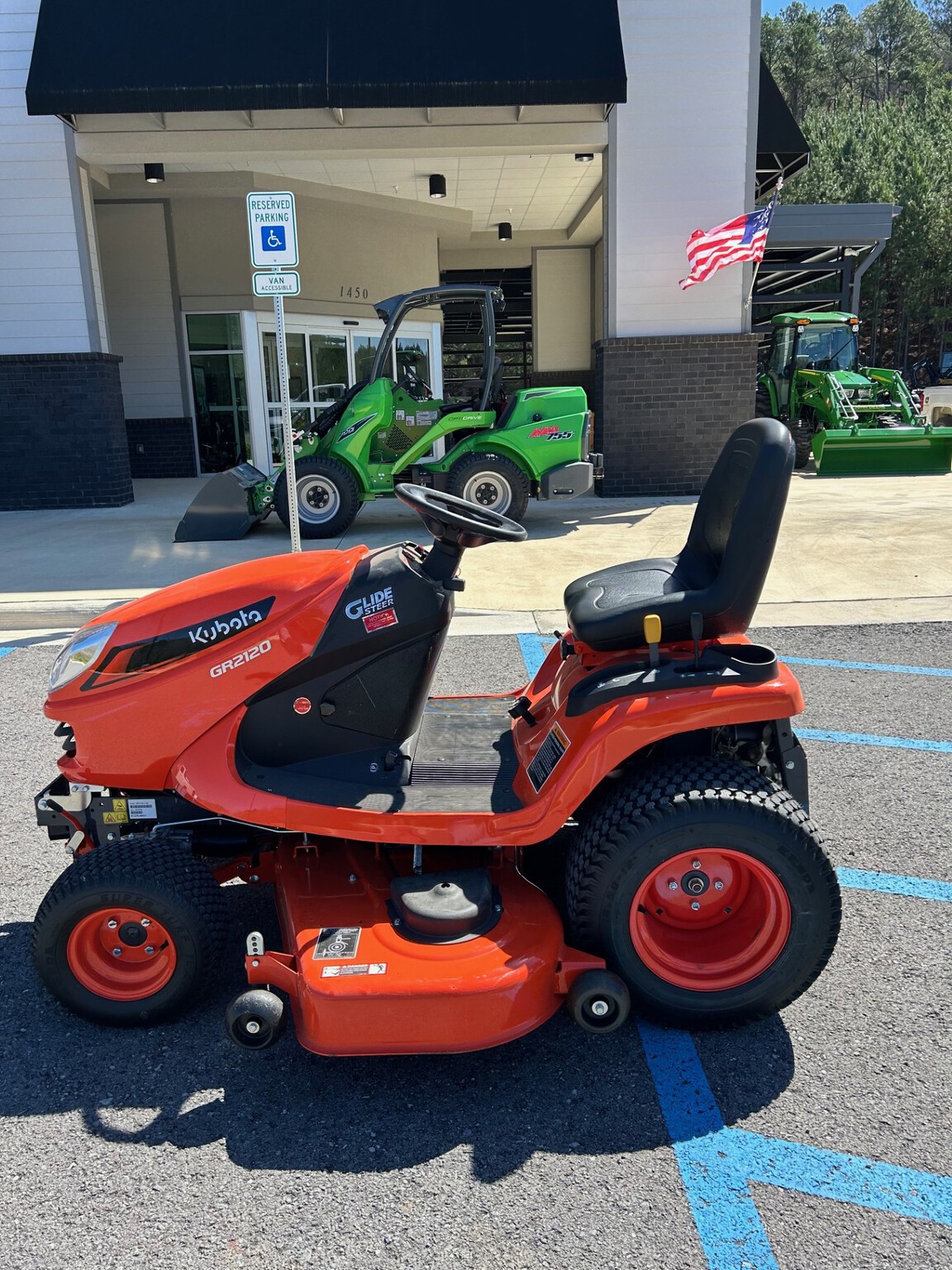 2025 Kubota GR2120