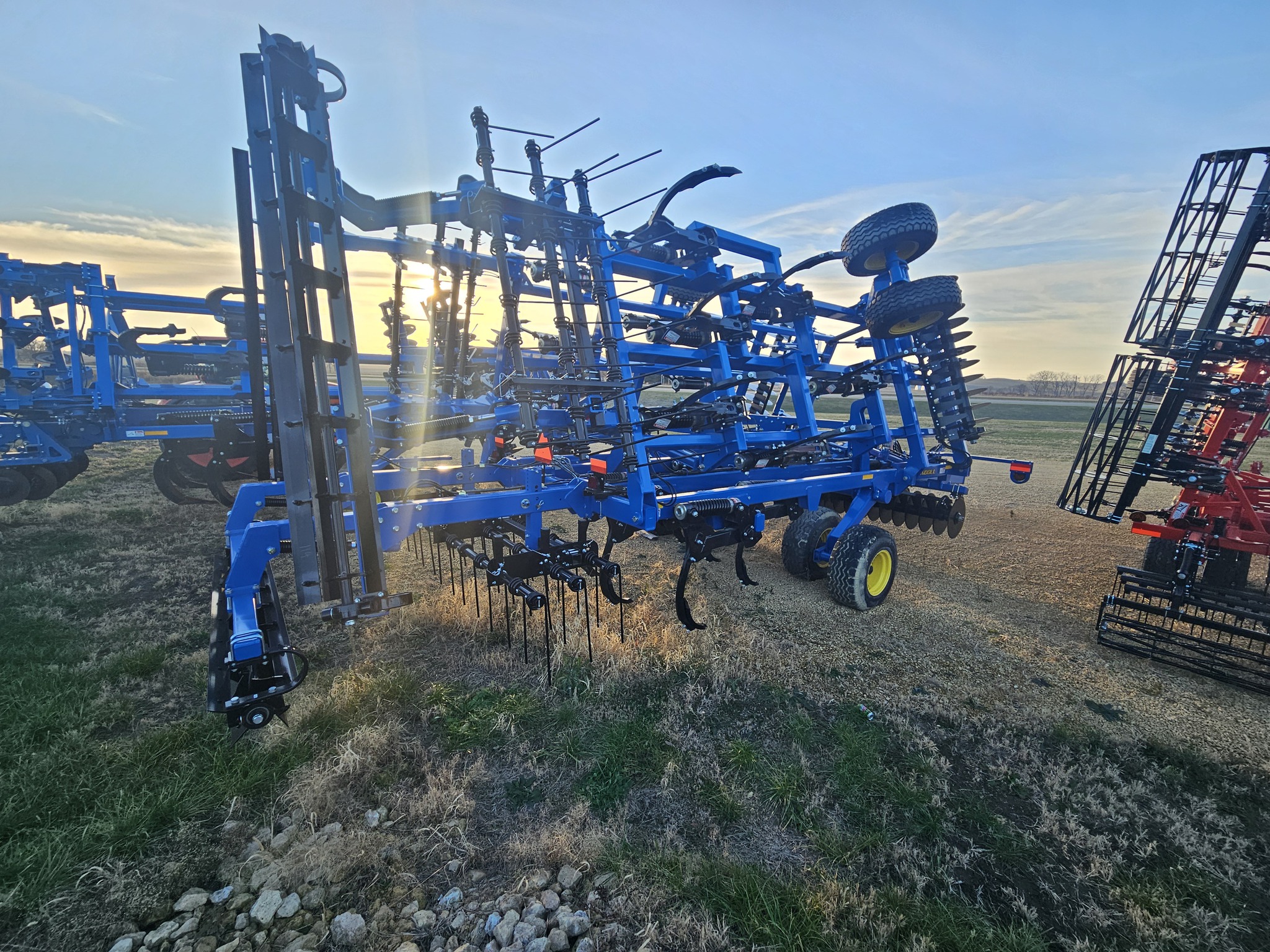 2025 Landoll 2132-21 COULTER CHISEL Image 4