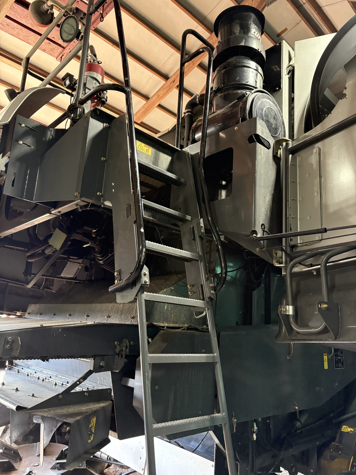 2009 Gleaner A86 Image 20