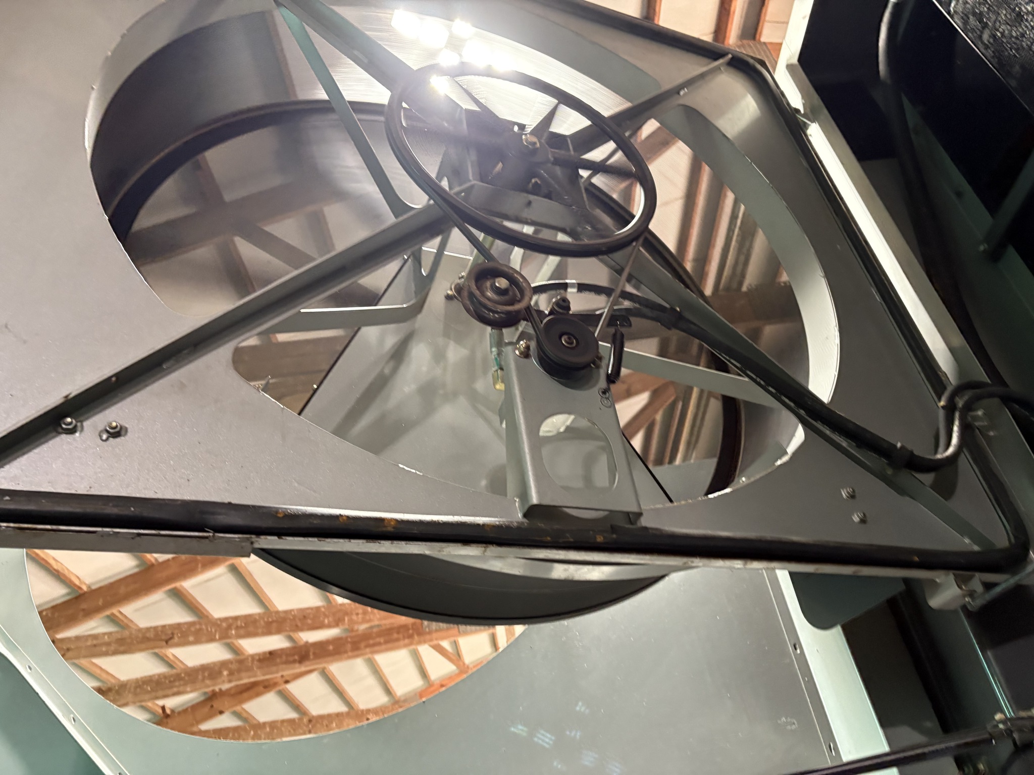 2009 Gleaner A86 Image 22