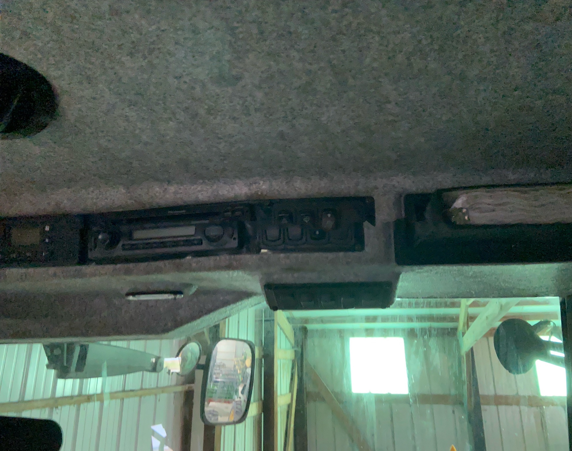 2009 Gleaner A86 Image 40