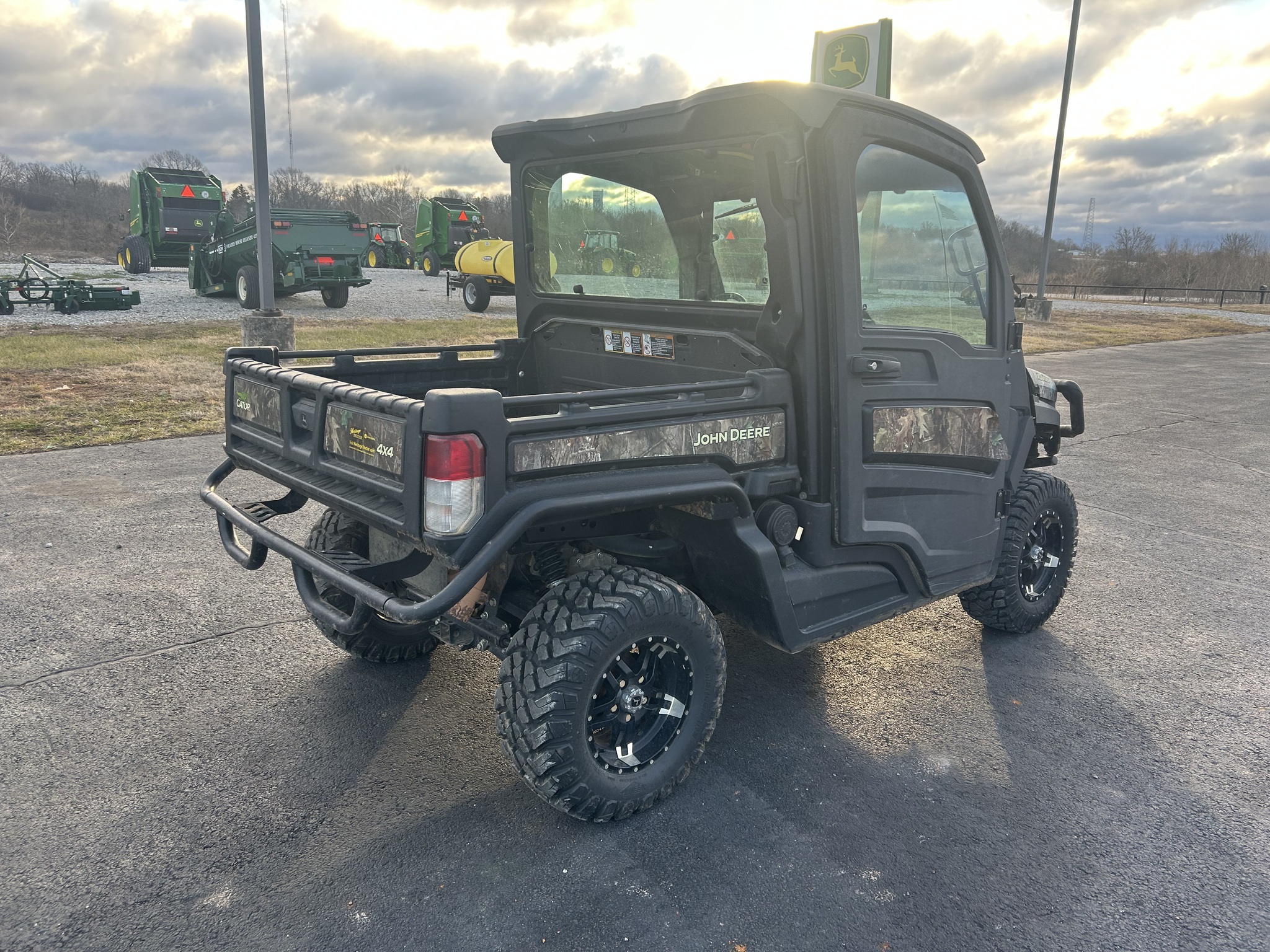  2021 John Deere XUV 835M at Heritage Tractor in Anderson, MO