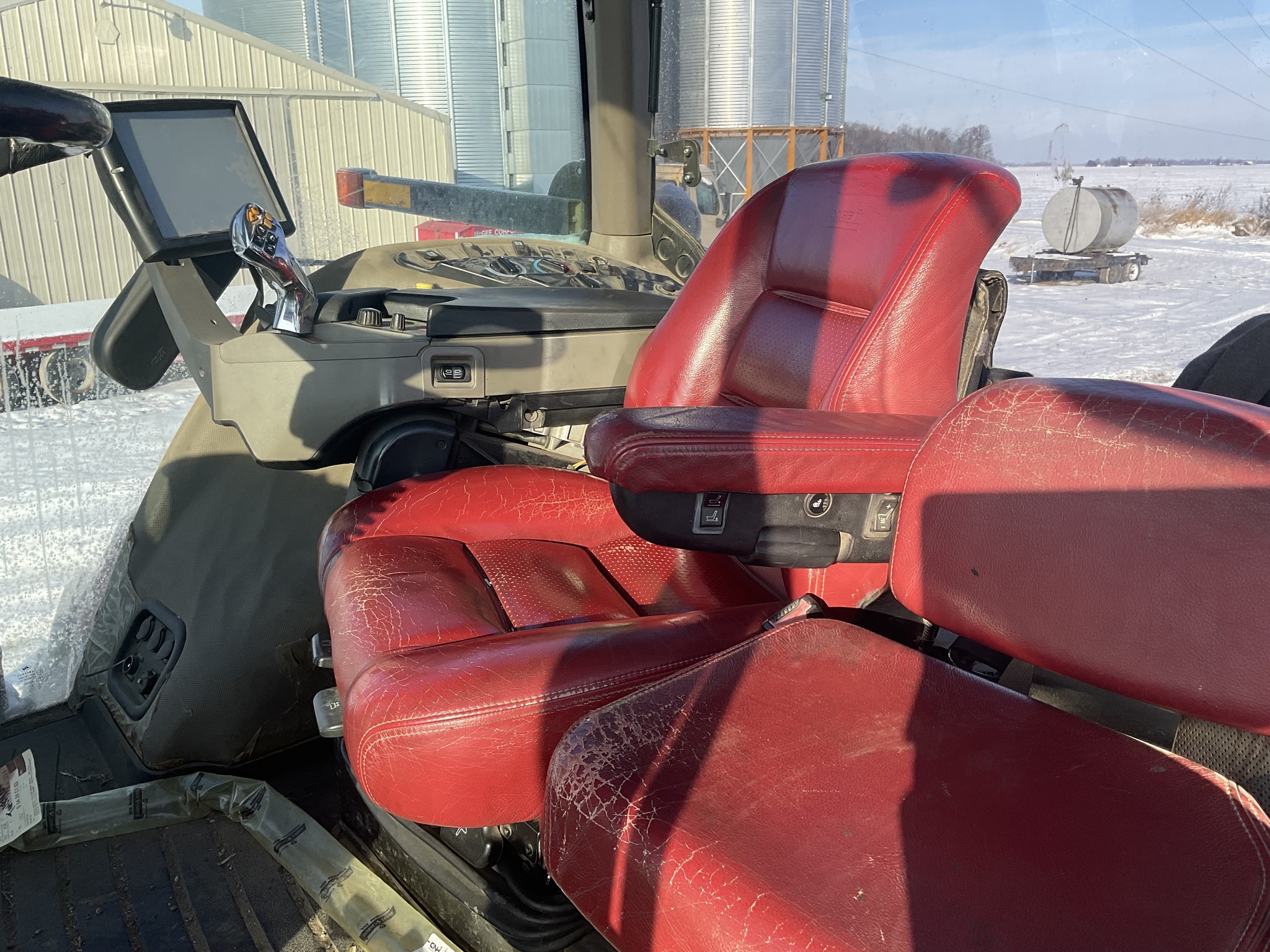 2014 Case IH Magnum 315 Image 12