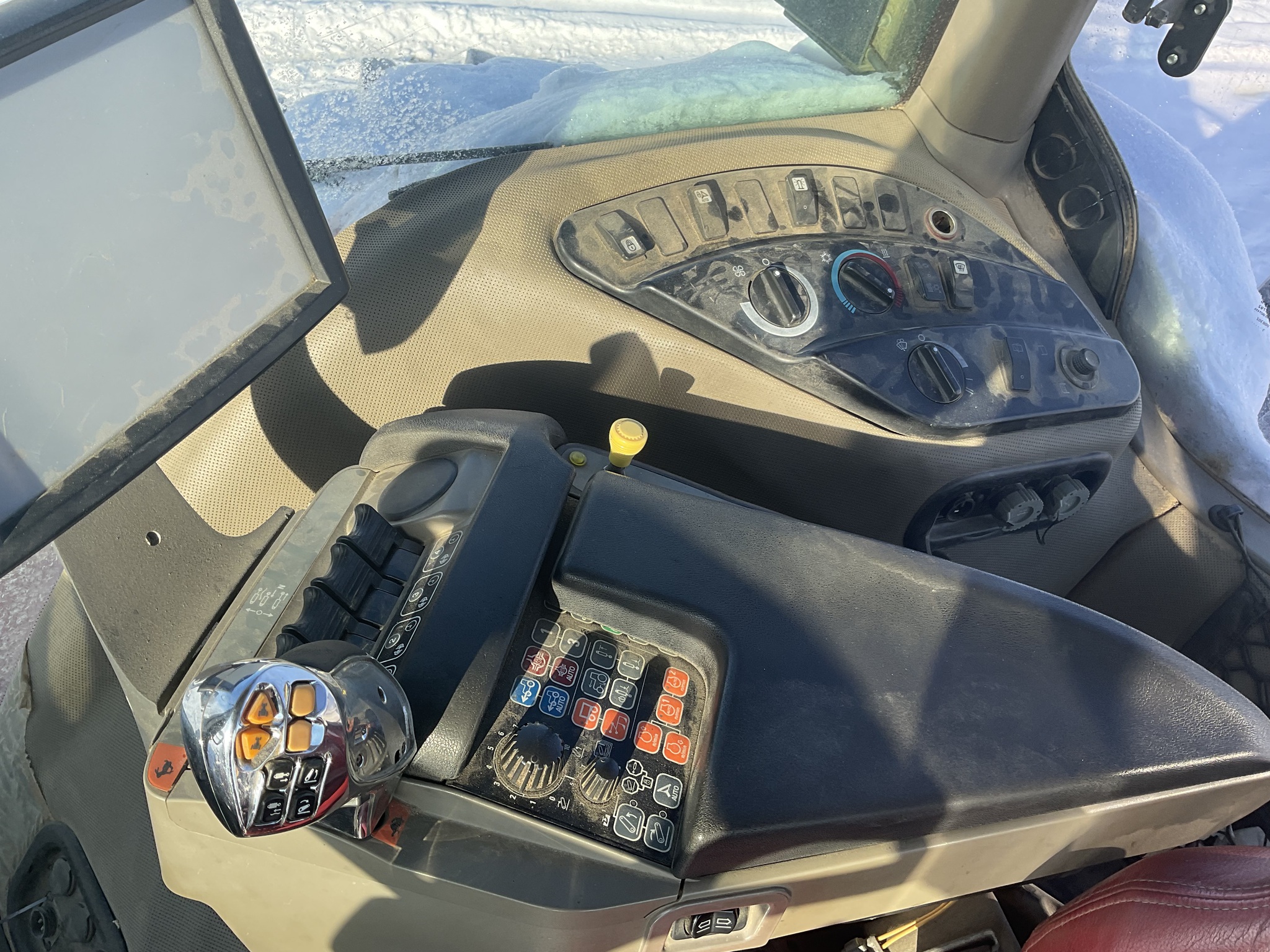 2014 Case IH Magnum 315 Image 11