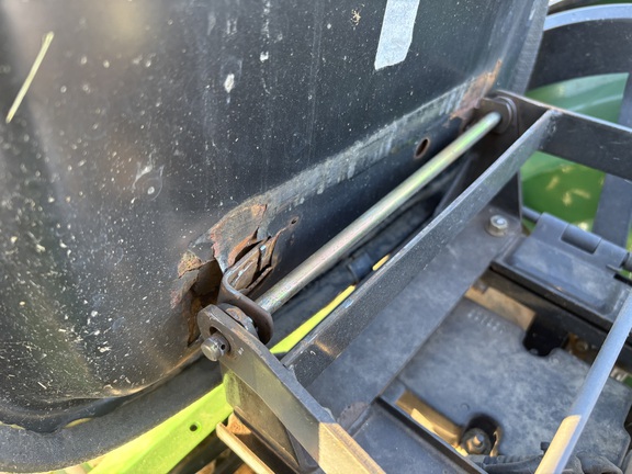 Used 2002 John Deere 4110 Compact Utility Tractors at Koenig Equipment in Botkins, OH - Photo11