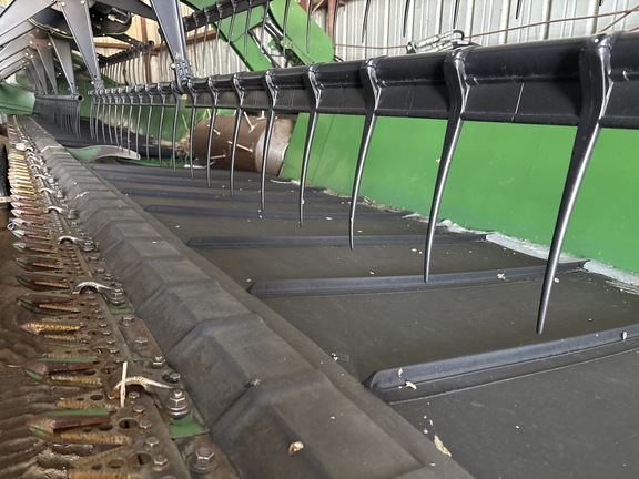 Used 2012 John Deere 640FD Combine Platforms at Koenig Equipment in Franklin, IN - Photo6