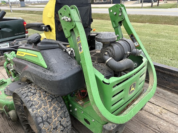 Photo of 2024 John Deere Z930M