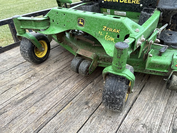 Photo of 2024 John Deere Z930M