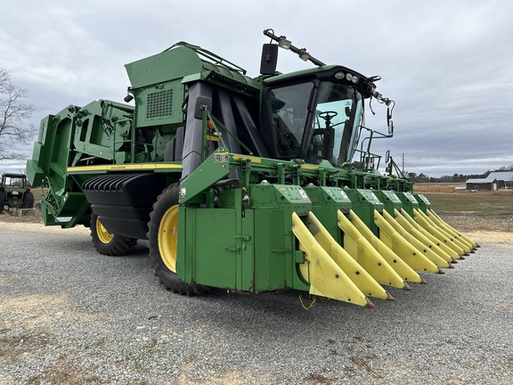 2011 John Deere 7760