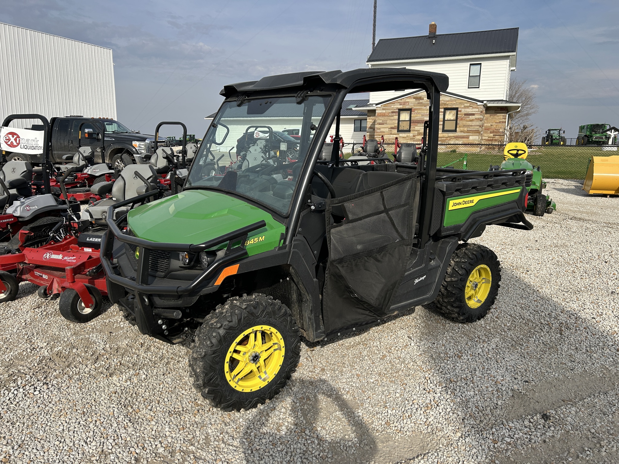  2025 John Deere XUV 845M at Heritage Tractor in Roanoke, IL