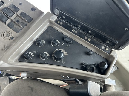 Used 2005 Case IH STX500Q Track Tractors at Horizon Ag & Turf in Barrhead, AB - Photo30