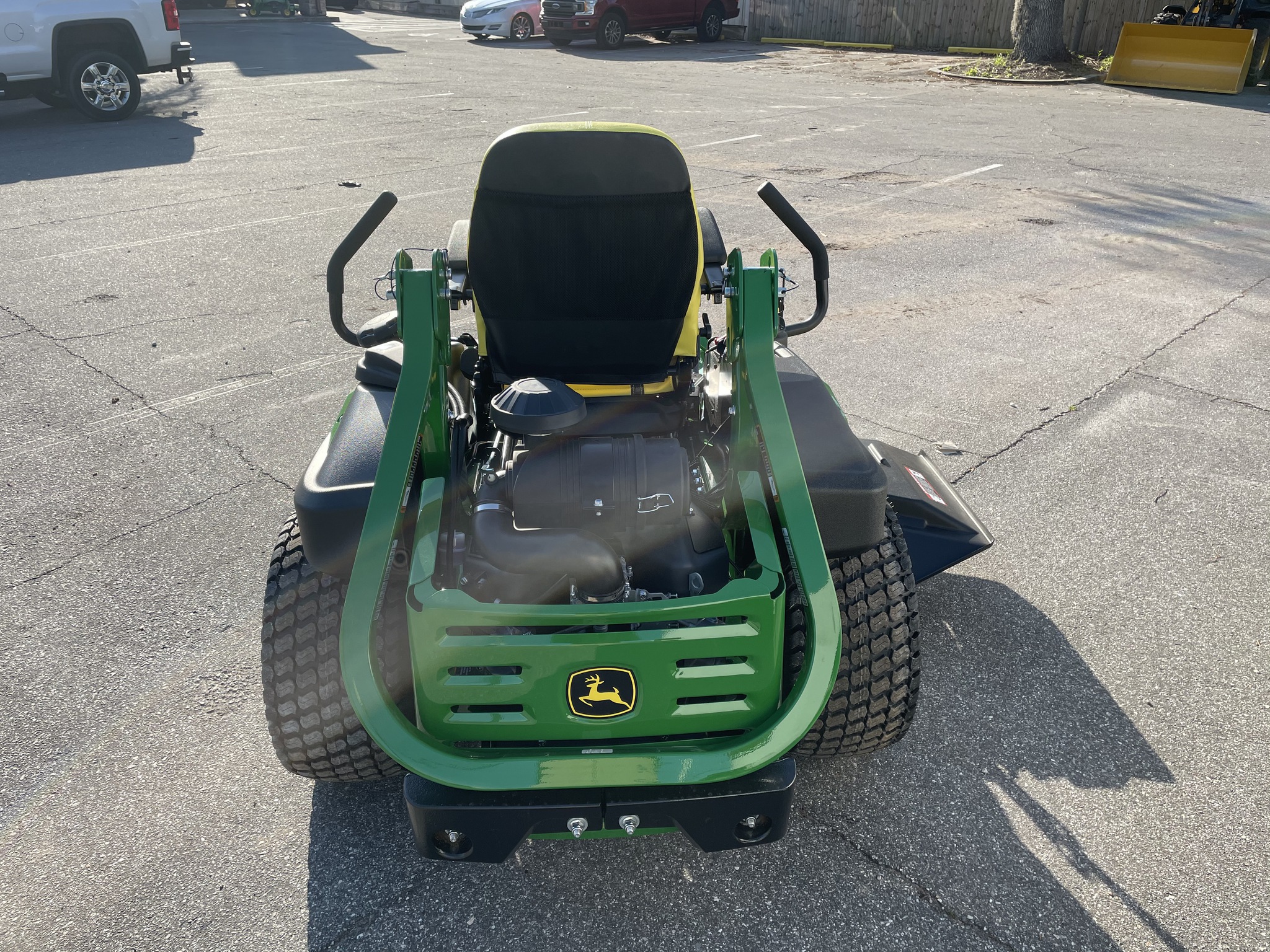 2025 John Deere Z930M Image 3