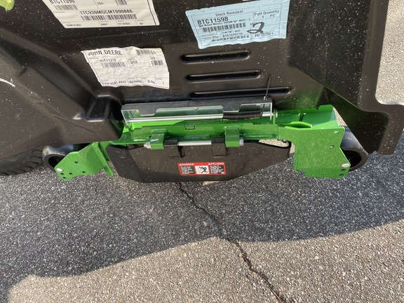 2025 John Deere Z930M-5