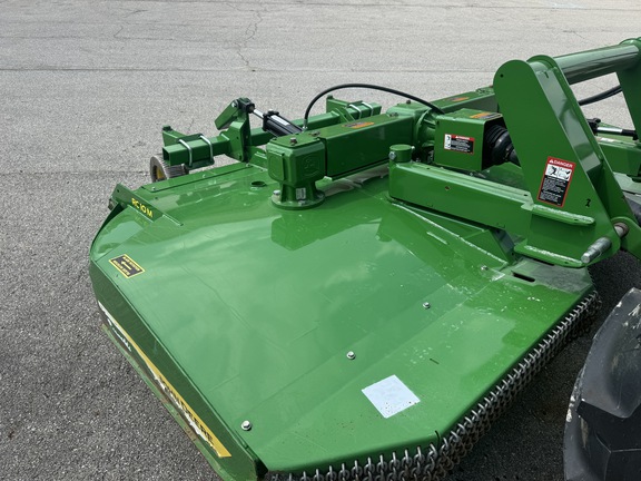 2023 John-Deere RC10M
