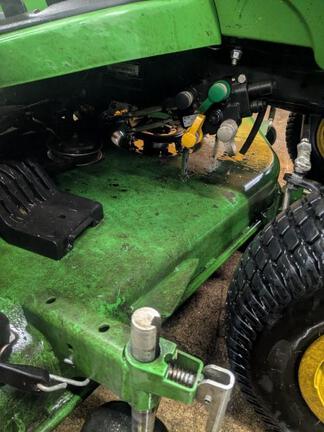 2023 John Deere X754 - Photo9