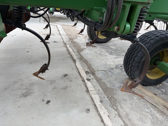 2009 John Deere 2310 - Photo10