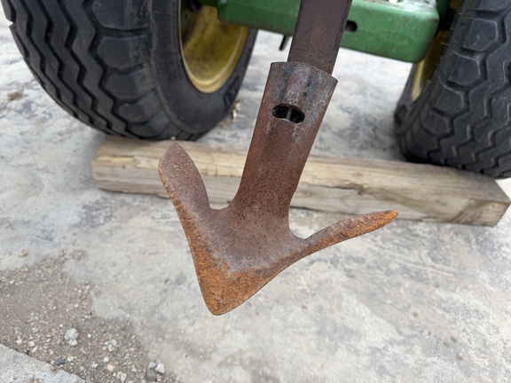 2009 John Deere 2310 - Photo12