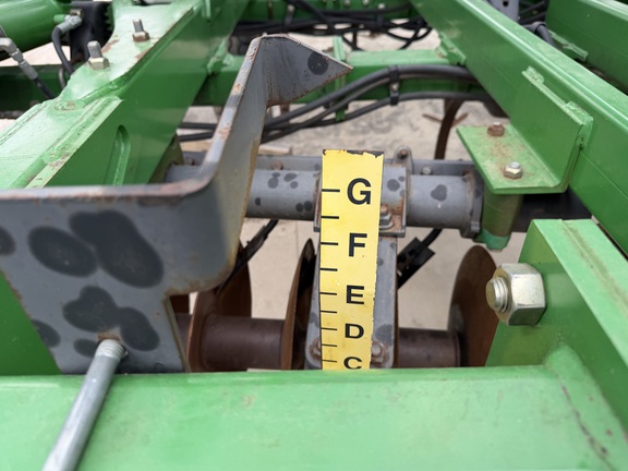 2009 John Deere 2310 - Photo26