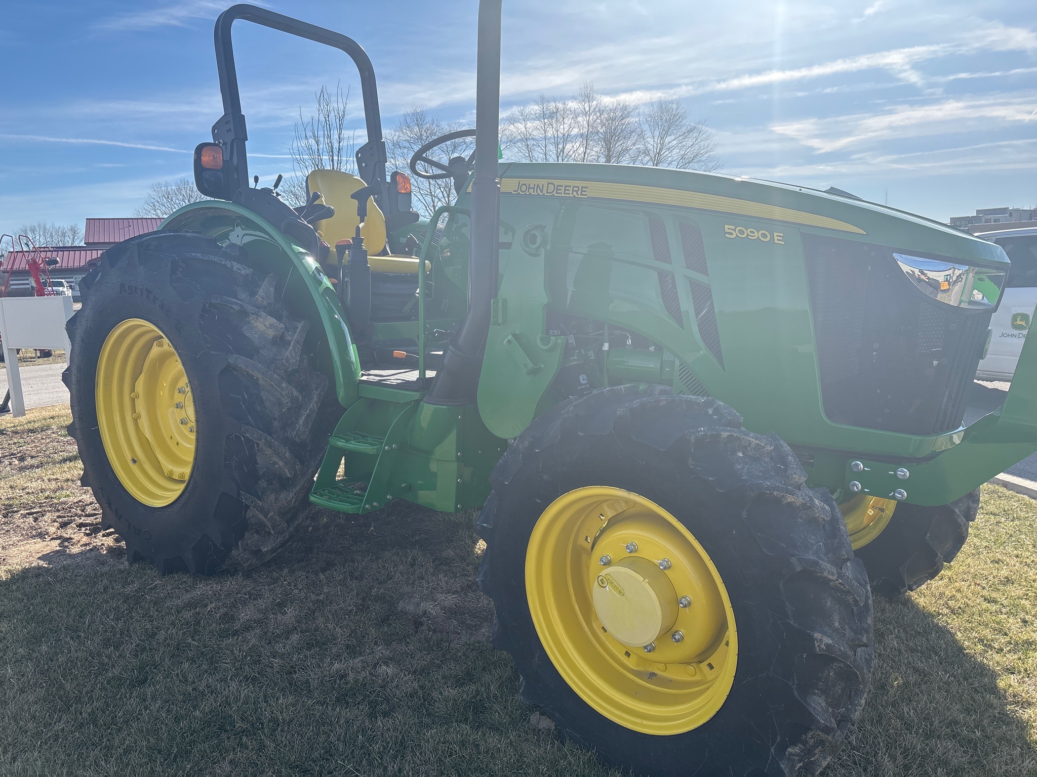 Used 2024 John Deere 5090E Utility Tractors at Koenig Equipment in Franklin, IN - PhotoXL1