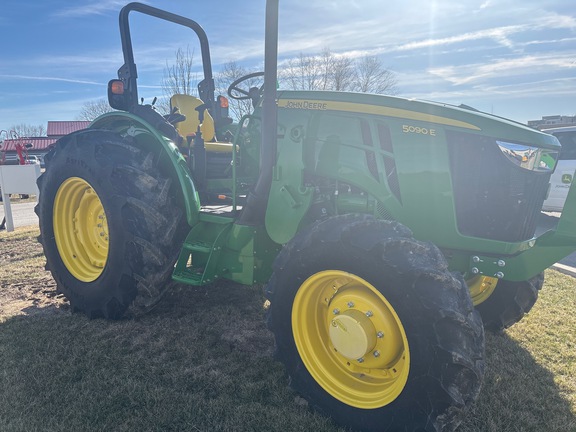 Used 2024 John Deere 5090E Utility Tractors at Koenig Equipment in Franklin, IN - Photo1