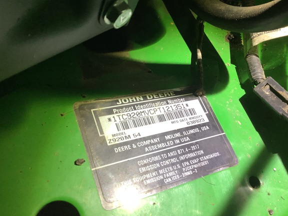Photo of 2023 John Deere Z920M