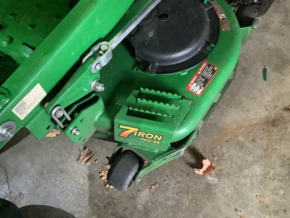 Photo of 2023 John Deere Z920M