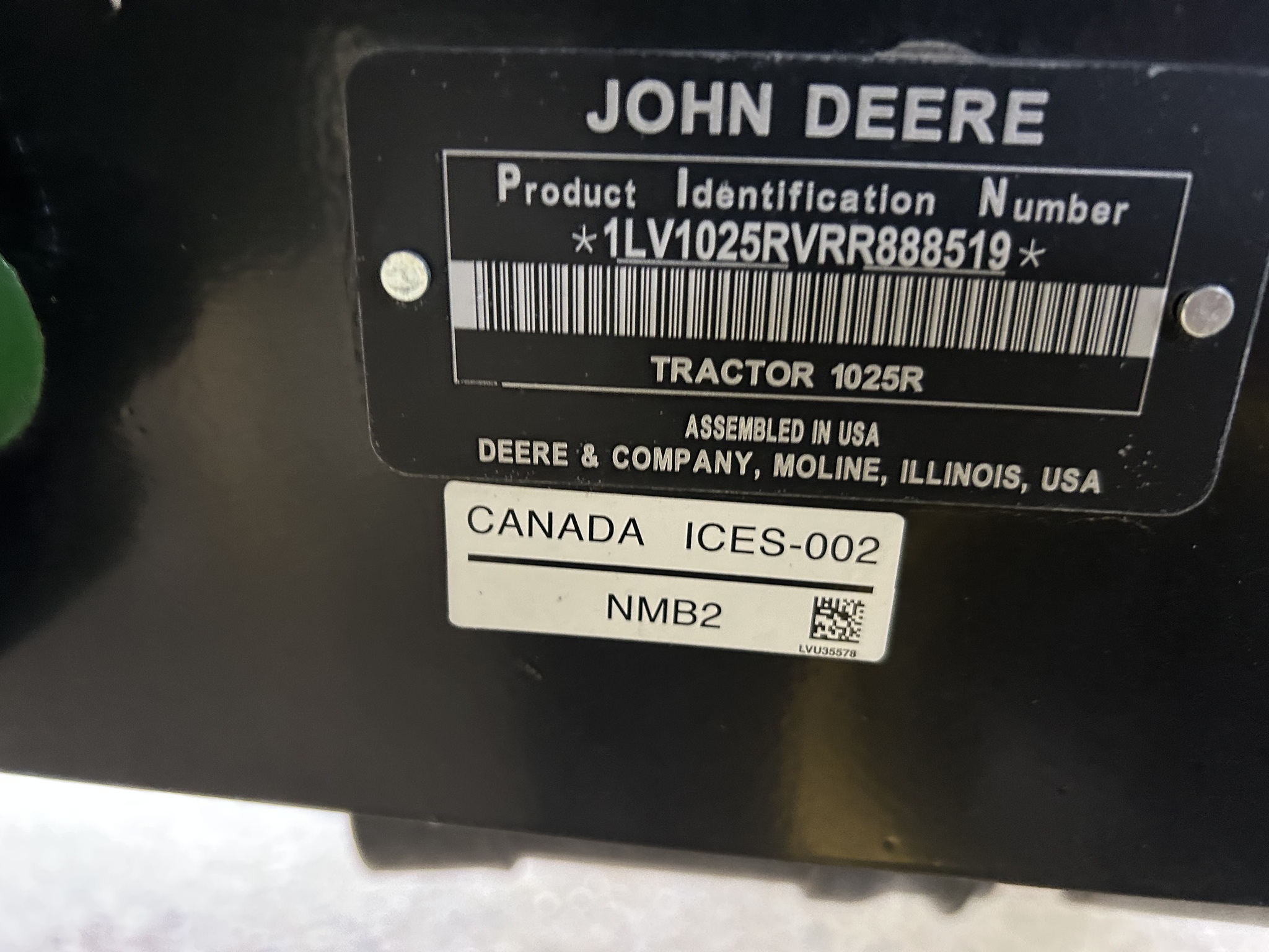  2024 John Deere 1025R at Heritage Tractor in Clinton, MO