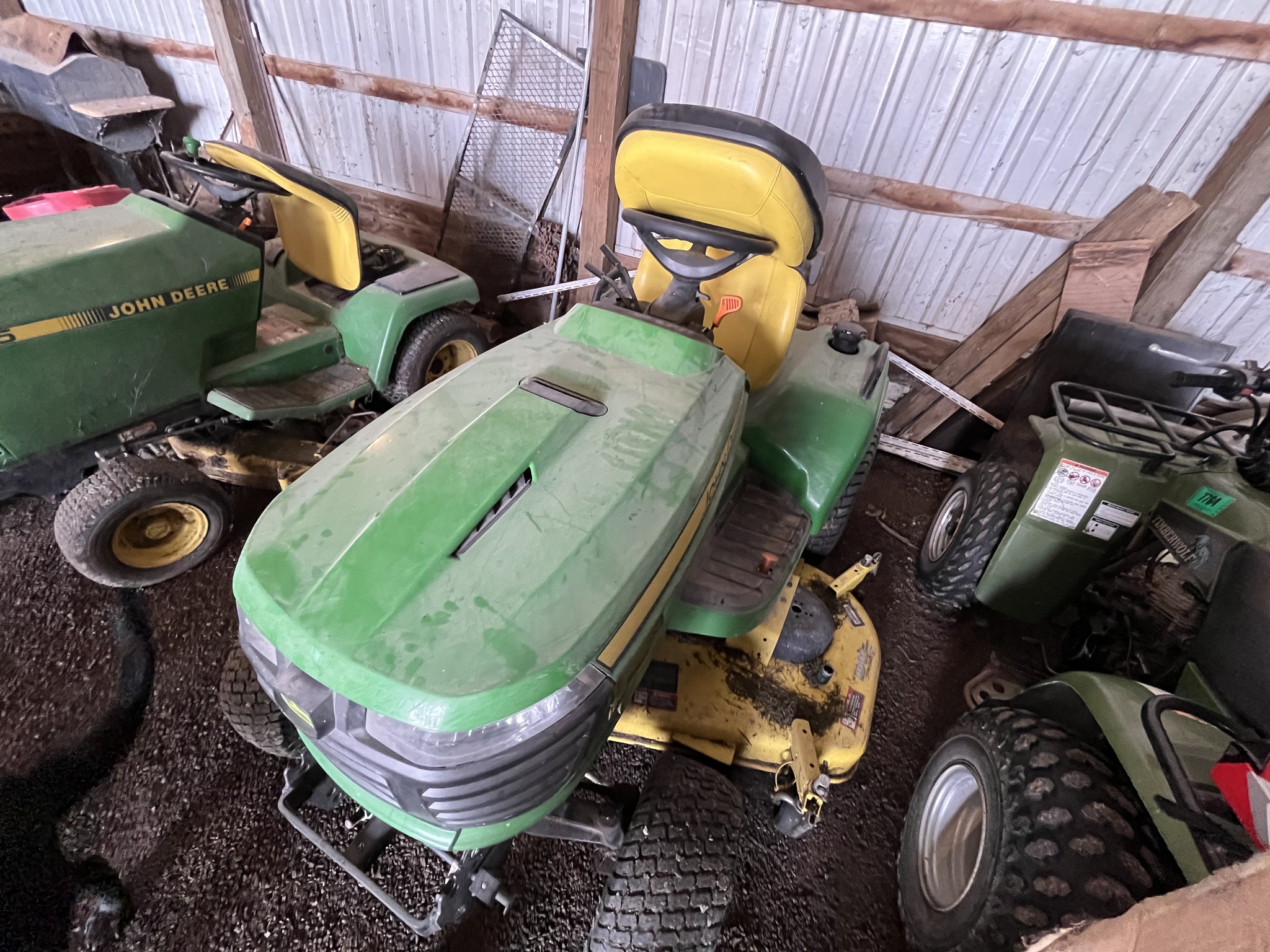 2013 John Deere X730 Image 2