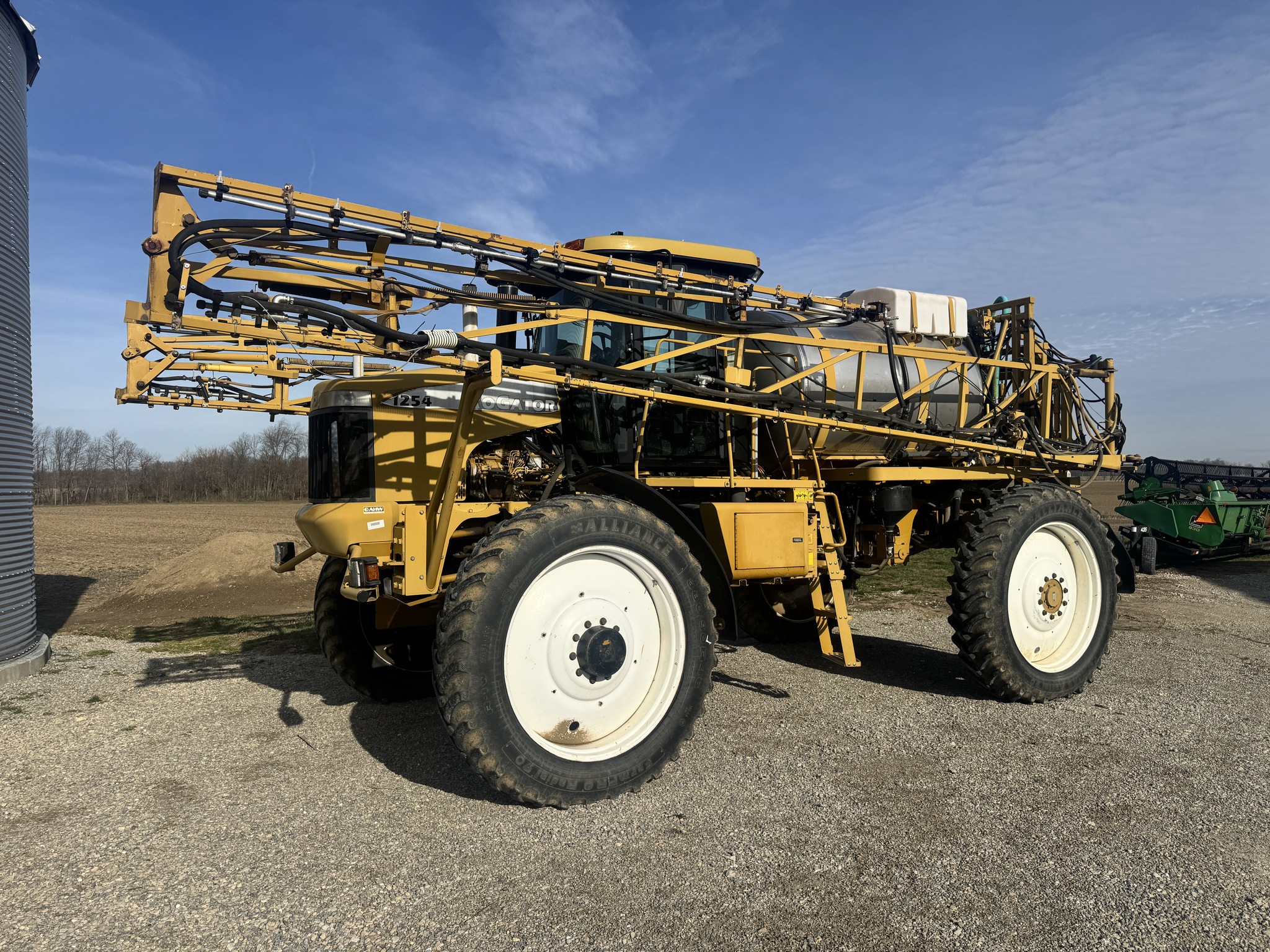 Ag-Chem Ro Gator 1254 Image 2