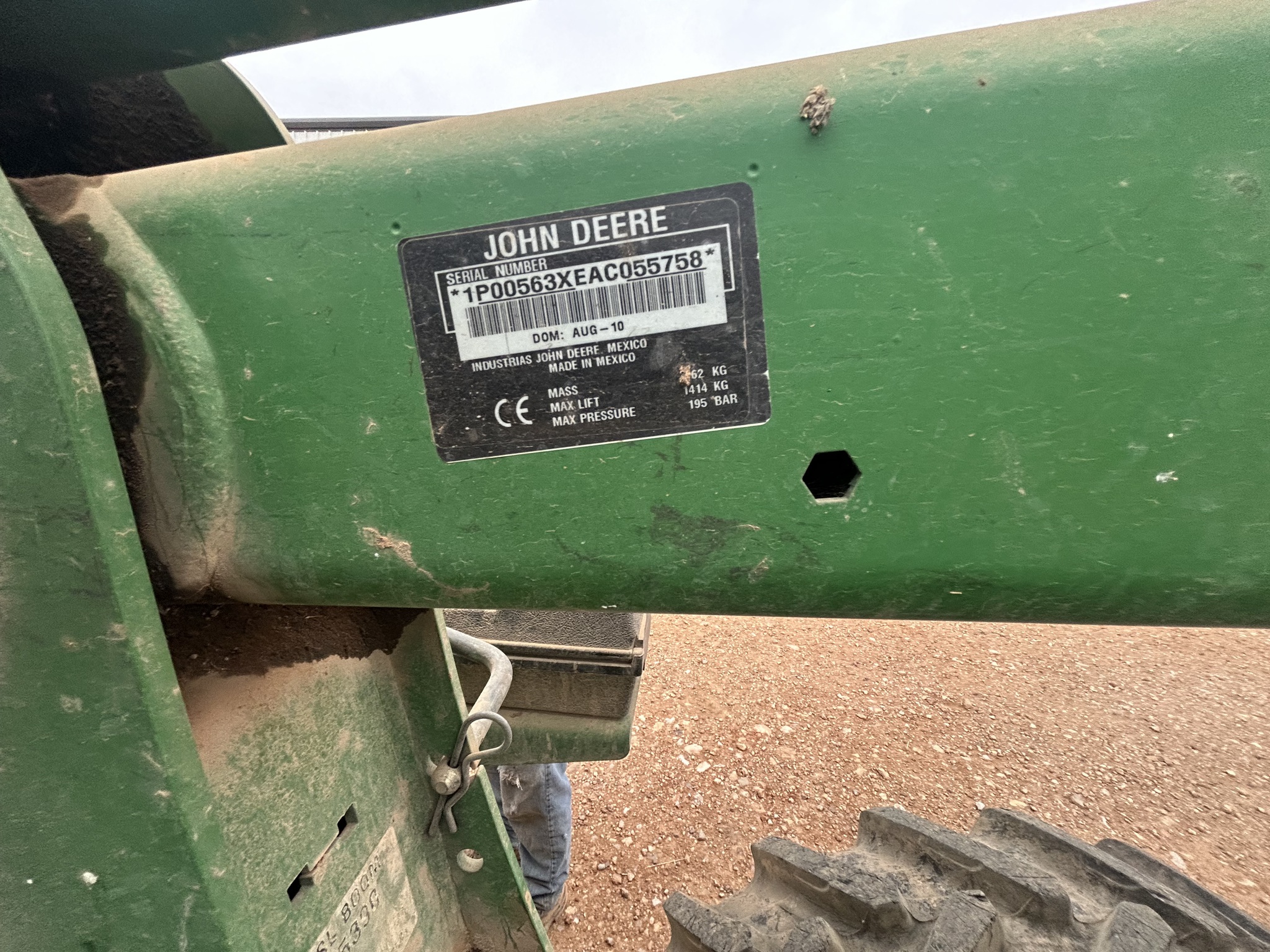  2010 John Deere 5105M at Heritage Tractor in Anderson, MO