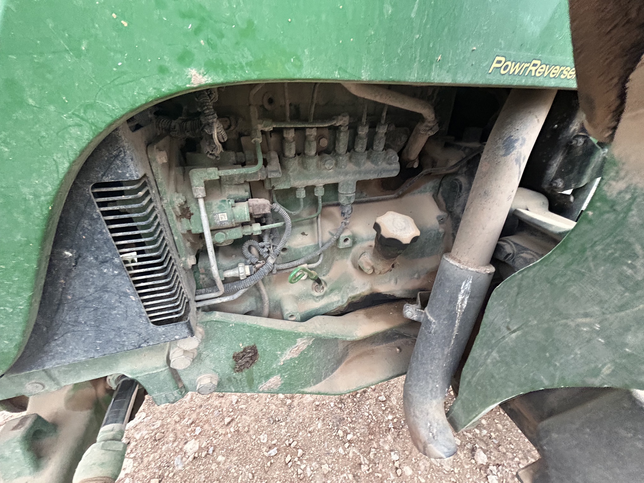  2010 John Deere 5105M at Heritage Tractor in Anderson, MO