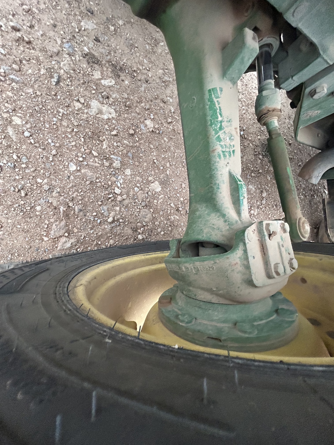  2010 John Deere 5105M at Heritage Tractor in Anderson, MO