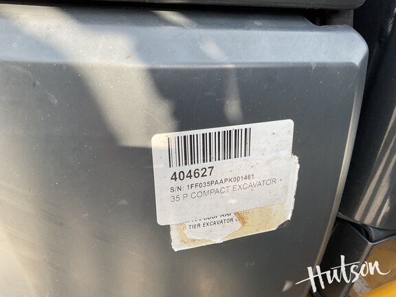 Photo of 2023 John Deere 35 P