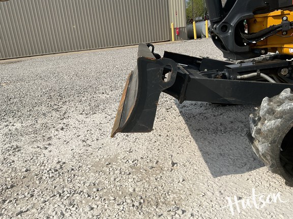 Photo of 2023 John Deere 35 P