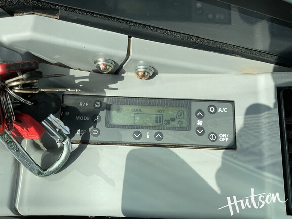 Photo of 2023 John Deere 35 P